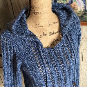 American Eagle blue hoodie sweater